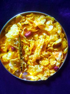 મકાઈ ચેવડો (Makai Chevdo Recipe In Gujarati) રેસીપી મુખ્ય ફોટો