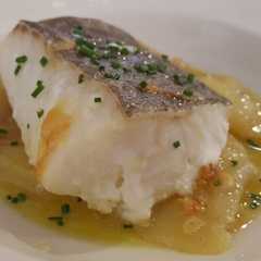 Una foto de Lomo de bacalao al horno