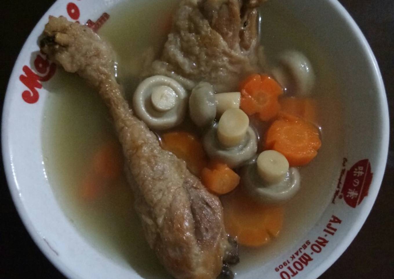 Sop ayam jamur simpel