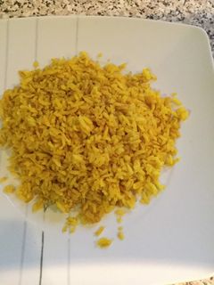 Una foto de Arroz graneado con curry amarillo