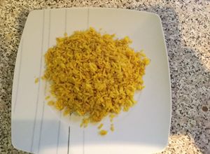 Una foto de Arroz graneado con curry amarillo