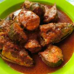 รูปของ Ikan benggol bumbu merah