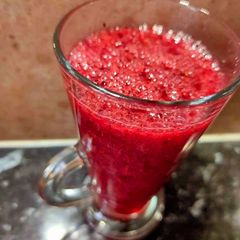 A picture of Healthy nutritious juice.