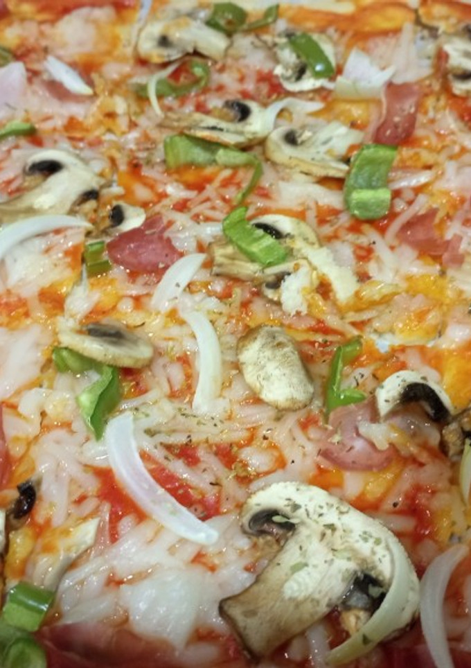 Una foto de Pizza jamón cocido y champiñones en Monsieur Cuisine