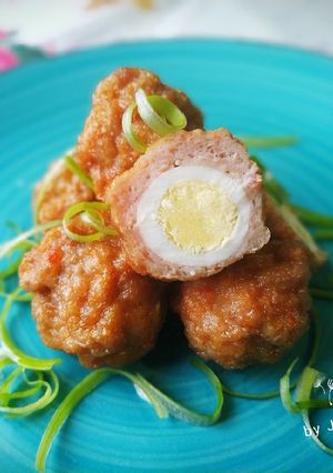 Hình của món Chả cá bọc trứng cút chiên.
