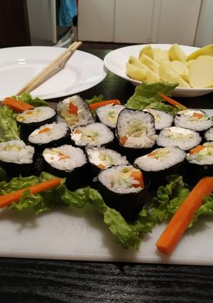 Una foto de Sushi vegetariano