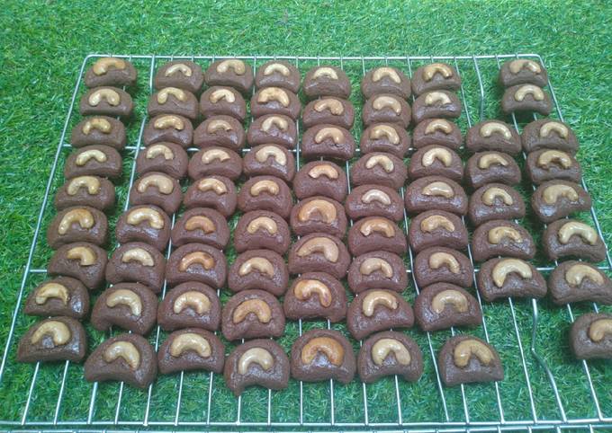 Choco Cashew Nut dan Choco Chips