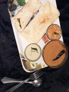 મસાલા ઢૉસા (Masala dosa recipe in gujarati) રેસીપી મુખ્ય ફોટો