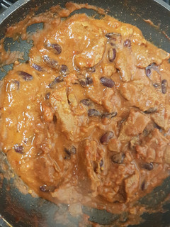 A picture of My Chilli Beef & Basmati Rice. 💜.
