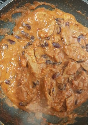 A picture of My Chilli Beef & Basmati Rice. 💜.