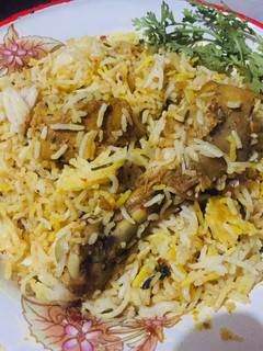 A picture of Chicken biryani.