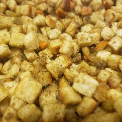 A picture of Ol' Family Recipe - Thanksgiving Stuffing.