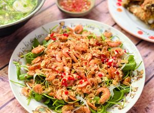 Hình của món Gỏi Rau Má Tôm Đất.