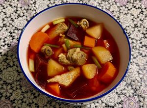 Hình của món SP.1022 - Canh Xương Heo Hầm Rau Củ.