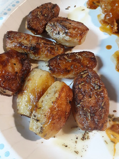 A picture of Château Potatoes.