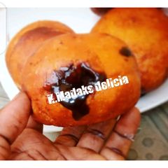A picture of Chocolate filled doughnut.