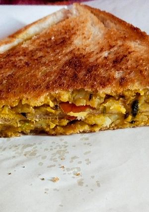 A picture of Potato Sandwich.