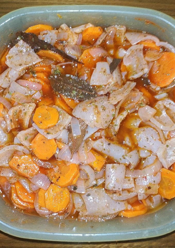 Una foto de Cueritos de cerdo en escabeche - Fácil y riquísimos!