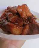 Thịt kho nước dứa(thơm, khóm)lên màu tự nhiên