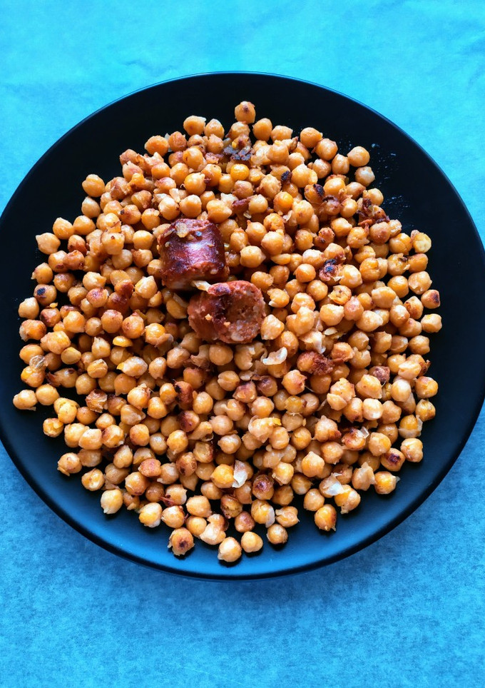 Una foto de Garbanzos fritos. "Cocina de aprovechamiento"