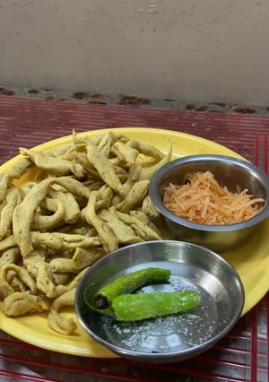 વણેલા ગાઠીયા રેસીપી મુખ્ય ફોટો