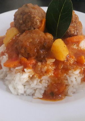 Una foto de Arroz con albóndigas