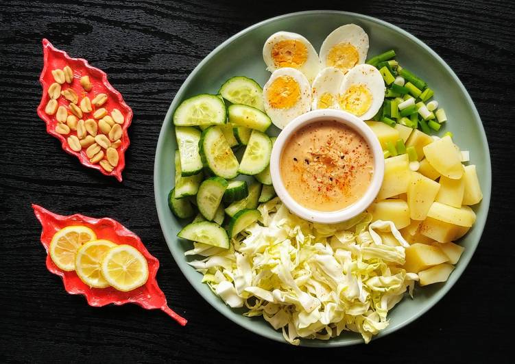 How to Make Quick Gado Gado Indonesian style salad