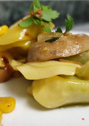 Una foto de Tortelone de carne con champiñones