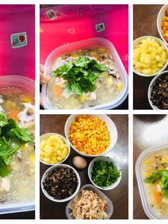 Hình của món Soup gà ngô nấm.