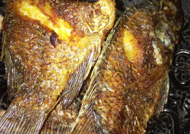 Bahan-bahan Ikan nila goreng bumbu kuning by me 💕 yang nikmat Untuk Jualan