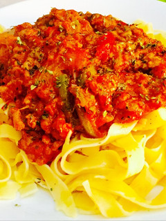 Una foto de Spaguetti a la boloñesa con verduras