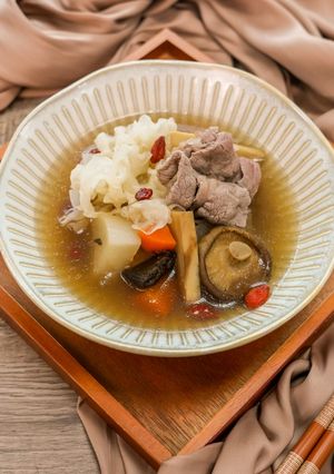 【老菜脯銀耳牛肉湯】大暑節氣燉湯，滋補強身促代謝 的食譜成品照片
