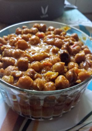 દેશી ચણા નું શાક(desi chana saak recipe in Gujarati) #સુપર શેફ રેસીપી મુખ્ય ફોટો