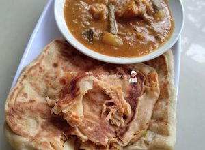 Gambar Roti Canai Telur & Serunding