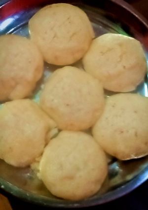 A picture of Idli.