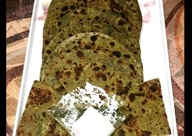 Palak paneer paratha