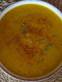 Una foto de Crema de zanahoria al curry