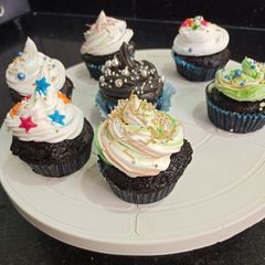 A picture of Chocolate cupcake.