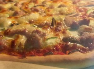 Foto de Pizza de Salsicha Fresca