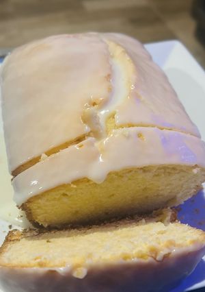 Una foto de Budín de limón 🍋