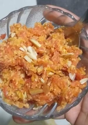 A picture of Moong dal ka halwa.