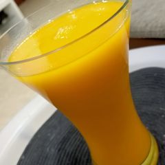 A picture of Mango Frooti.