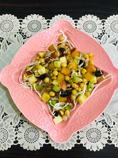 A picture of Diet beans salad 🥗.