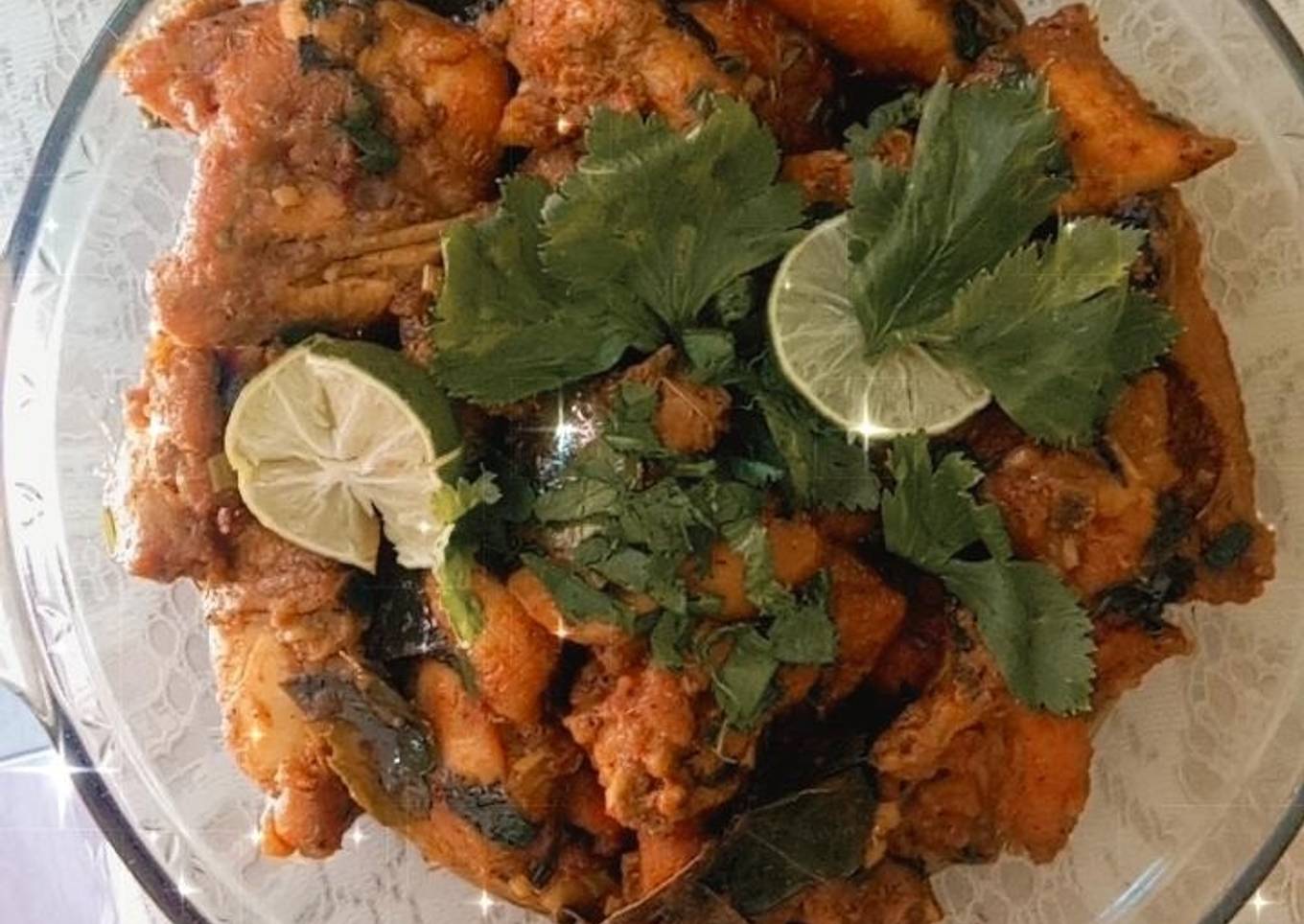 Ayam rica-rica kemangi khas manado