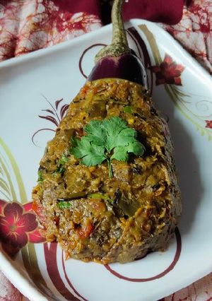 বেগুন ভর্তা (Begun bhorta Recipe in Bengali) রেসিপির প্রধান ছবি