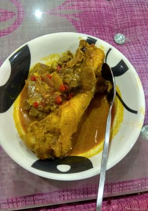 A picture of Chicken pepper soup.