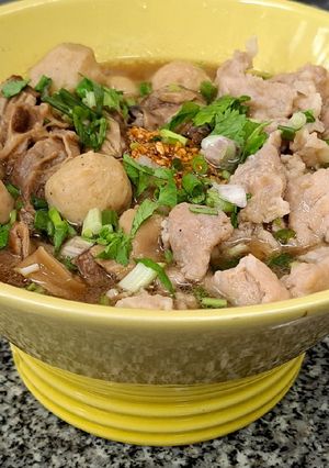 รูปของ ก๋วยเตี๋ยวหมูขั้วตับตุ๋น