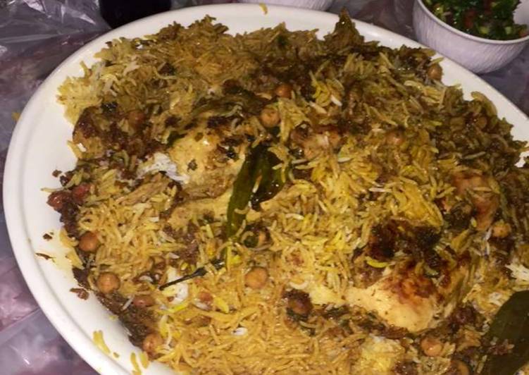 أرز بالخلطة والكاري
