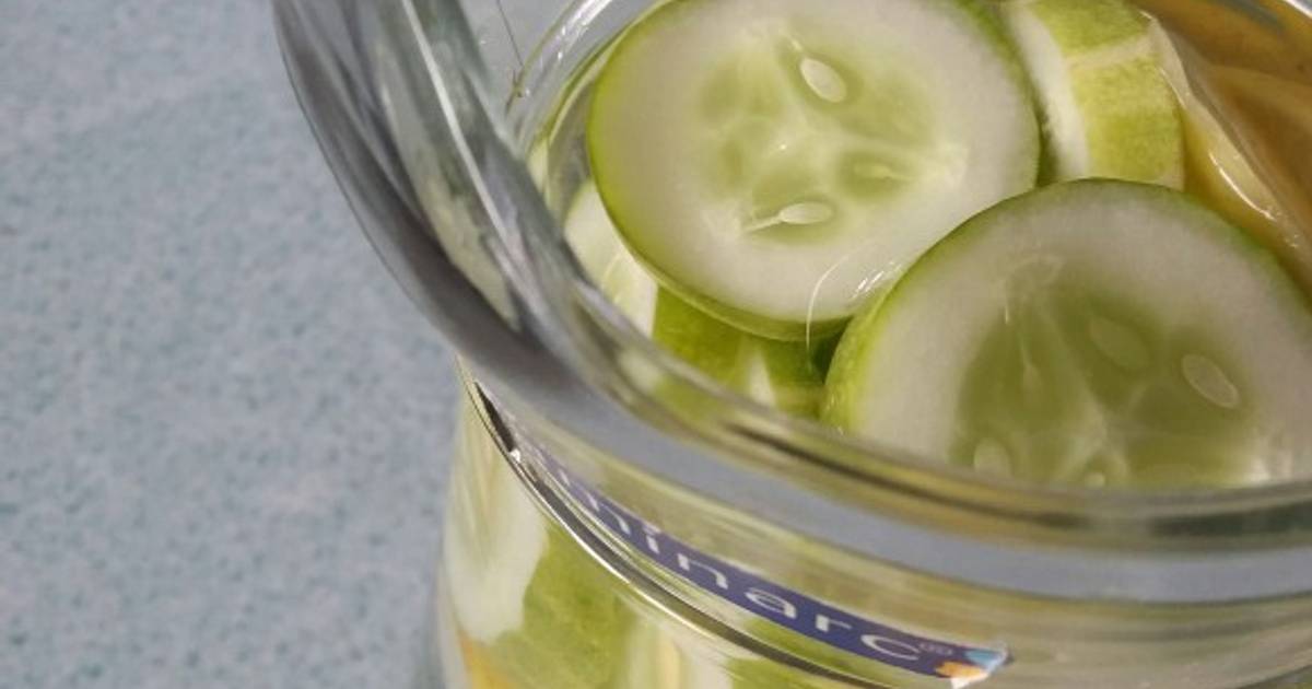 Resep Infused Water Ketimun Nanas dan Lemon oleh Iskan Detia Cookpad
