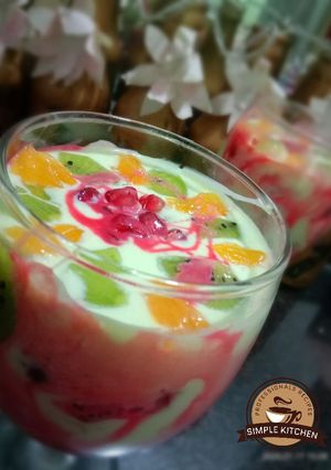 A picture of Fruit yogurt.